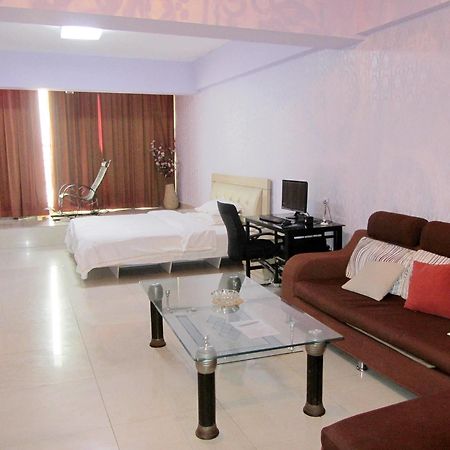 Taohuayuan Apartment Hotel หนานหนิง ภายนอก รูปภาพ