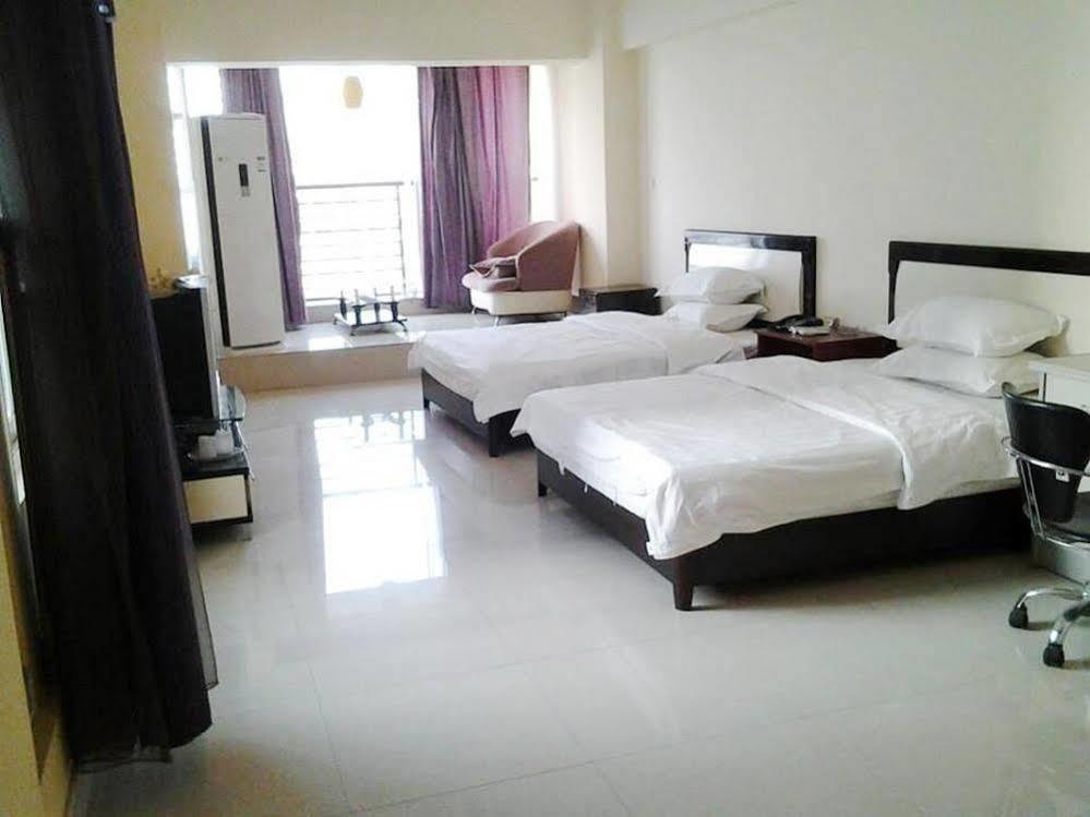 Taohuayuan Apartment Hotel หนานหนิง ภายนอก รูปภาพ