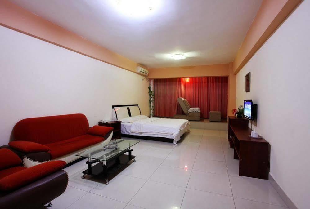 Taohuayuan Apartment Hotel หนานหนิง ภายนอก รูปภาพ